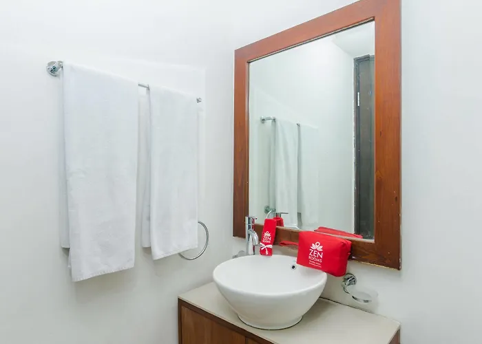 Hotel Zen Dewi Ratih Seminyak 3*
